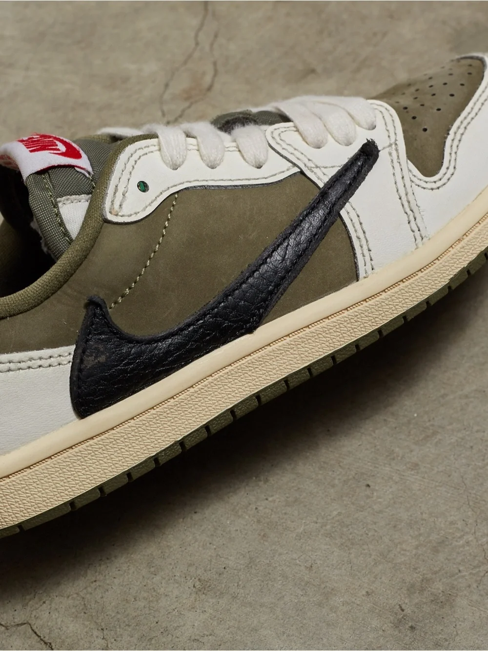 Nike x Travis Scott Air Jordan 1 Retro Low OG SP PS ‘Reverse Olive’